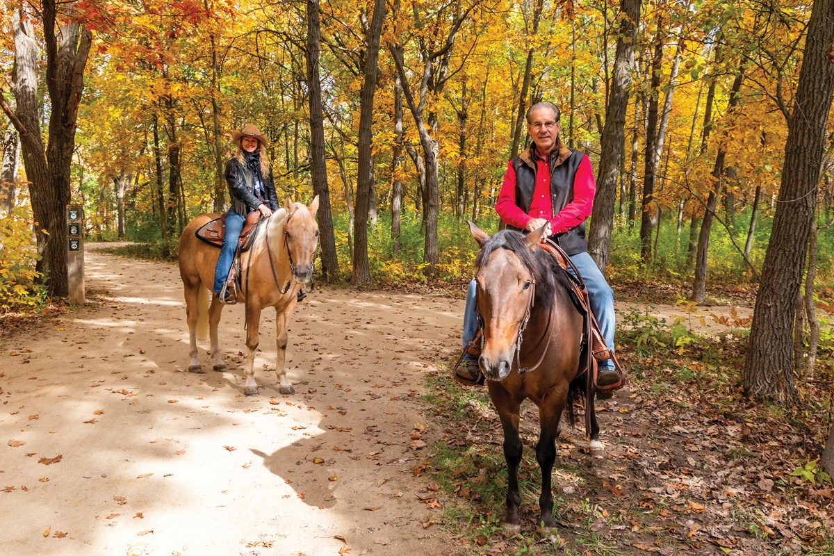 HorsebackRiding-OLSC-20231028-RScottMcNeill-50