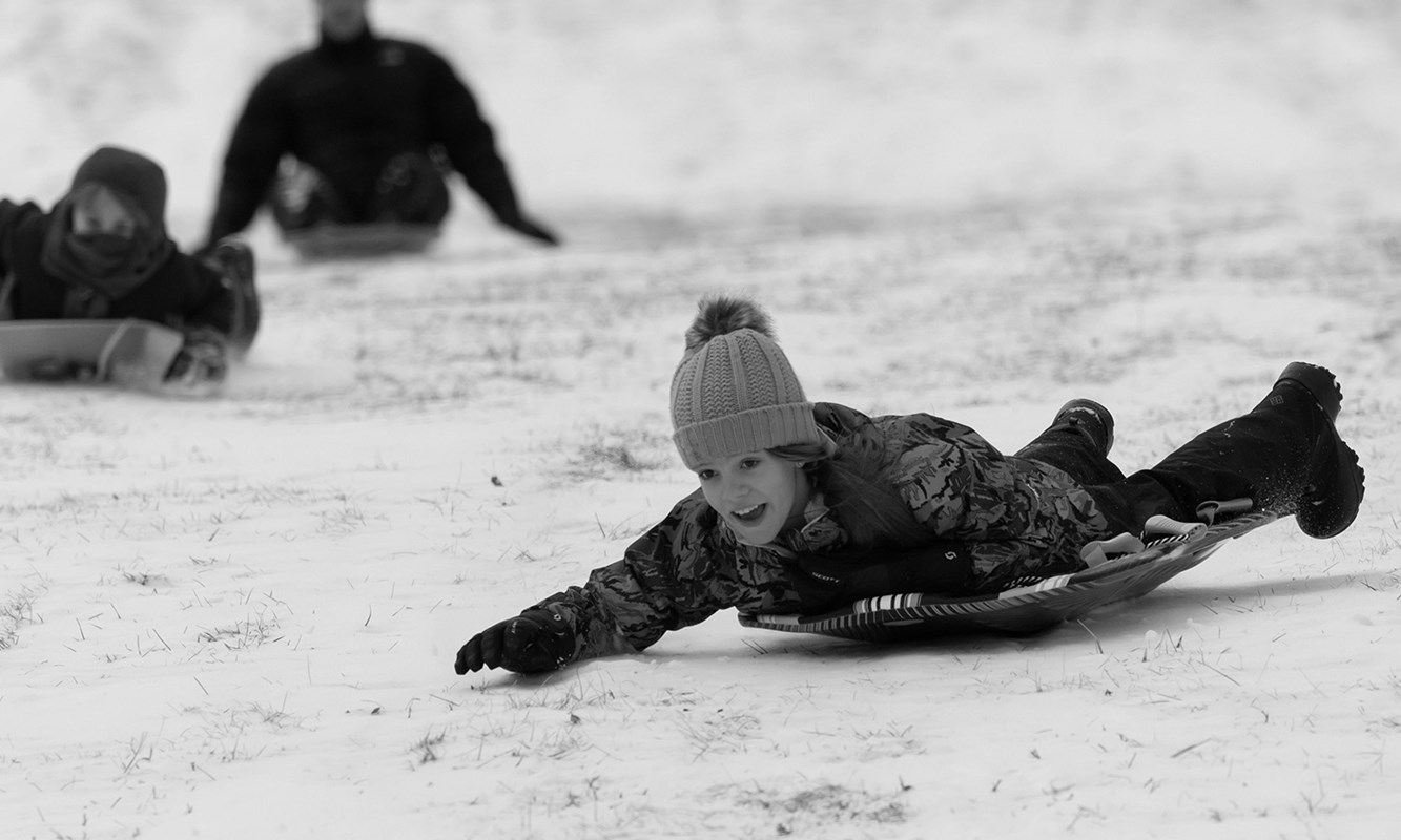 SLED-LAKE-20221226-JustineNeslund-54-BW